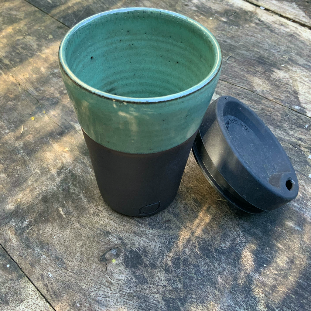 Ceramic Coffee Cups w Lids