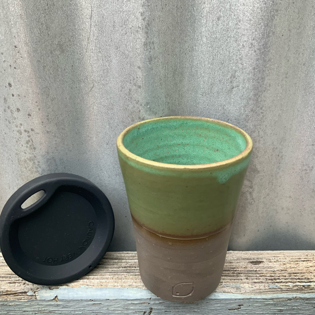 Ceramic Coffee Cups w Lids
